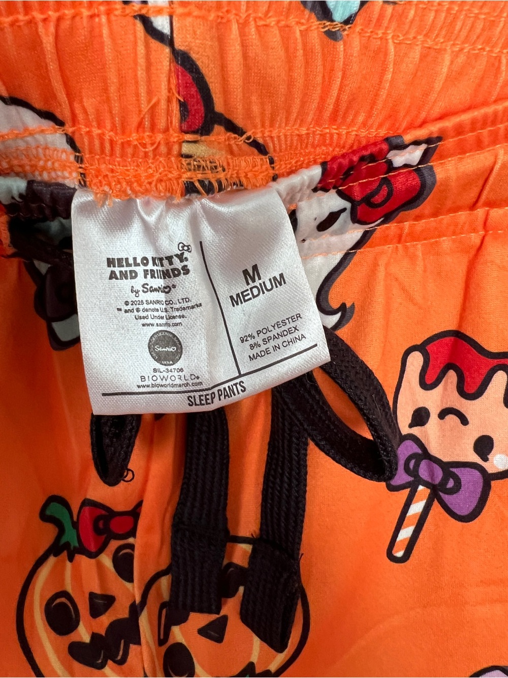 Halloween Hello Kitty Pajama Pants w/ pockets • Size Medium • NWT - Picture 6 of 9